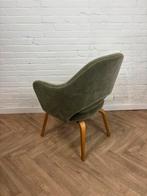7x Knoll Saarinen Executive eetkamerstoelen *zgan*, Ophalen, Overige kleuren, Zo goed als nieuw, Stof