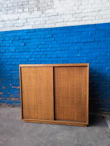 Vintage houten opberg kast/ wandkast 1960s beschikbaar voor biedingen