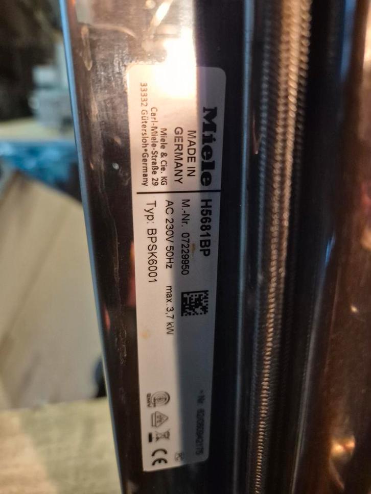 Miele H5681BP Inbouw Oven met Grill, Witgoed en Apparatuur, Ovens, Gebruikt, Inbouw, Oven met grill, 45 tot 60 cm, 45 tot 60 cm