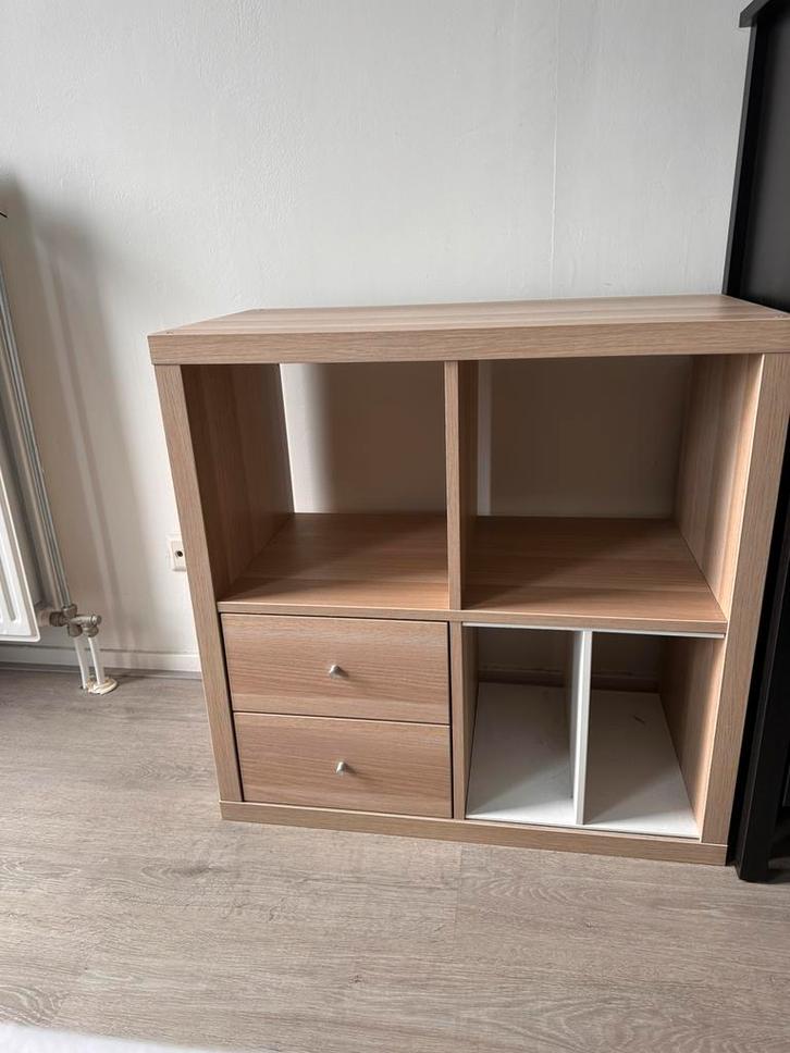 Kallax kast 4 vakken, Huis en Inrichting, Kasten | Overige, Zo goed als nieuw, Ophalen