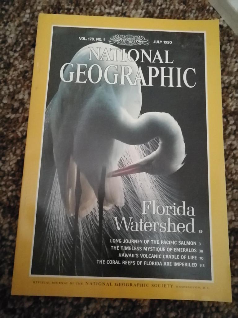 Complete jaargangen National Geographic 1990-2018, Ophalen, Zo goed als nieuw, Wetenschap en Natuur