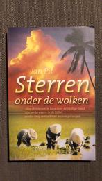 J. Pit - Sterren onder de wolken, Boeken, Christendom | Protestants, Ophalen of Verzenden, Zo goed als nieuw, J. Pit