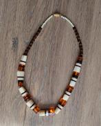 Bijzondere vintage bruin-beige lucite & glas ketting., Sieraden, Tassen en Uiterlijk, Ophalen of Verzenden, Zo goed als nieuw