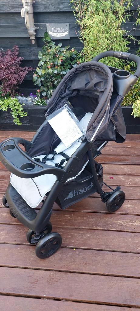 Nieuwe makkelijke inklapbare buggy, Kinderen en Baby's, Buggy's, Nieuw, Overige merken, Verstelbare rugleuning, Zonnekap, Ophalen