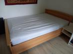 bed queensize, Huis en Inrichting, Slaapkamer | Bedden, 160 cm, Gebruikt, 210 cm, Hout