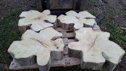 Eiken Boomstam Schijven tafeltje sierhout sidetable, Doe-het-zelf en Verbouw, Hout en Planken, Gebruikt, Plank, Eiken, Minder dan 200 cm