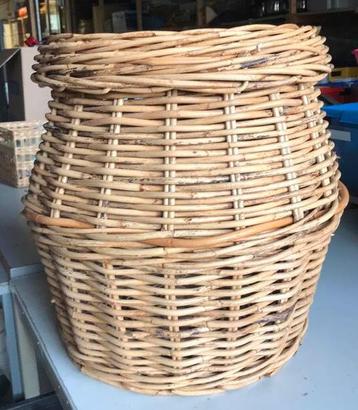 Grote rotan mand / wolmand  beschikbaar voor biedingen