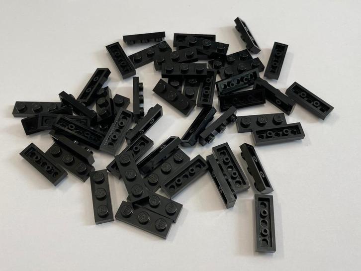 Partij 50x nieuwe 1x3 Lego plaatjes diverse kleuren, Kinderen en Baby's, Speelgoed | Duplo en Lego, Nieuw, Lego, Losse stenen