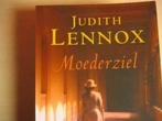 moederziel Judith Lennox 9789041762214, Boeken, Gelezen, Ophalen of Verzenden, Nederland