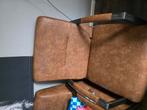 Grote fauteuils bruin leer 2x met stalen poten., Huis en Inrichting, Fauteuils, Ophalen of Verzenden, Zo goed als nieuw, 50 tot 75 cm
