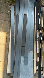 Zwarte plinten, Doe-het-zelf en Verbouw, Plinten en Afwerking, Ophalen of Verzenden, Zo goed als nieuw, Mdf, 200 tot 250 cm