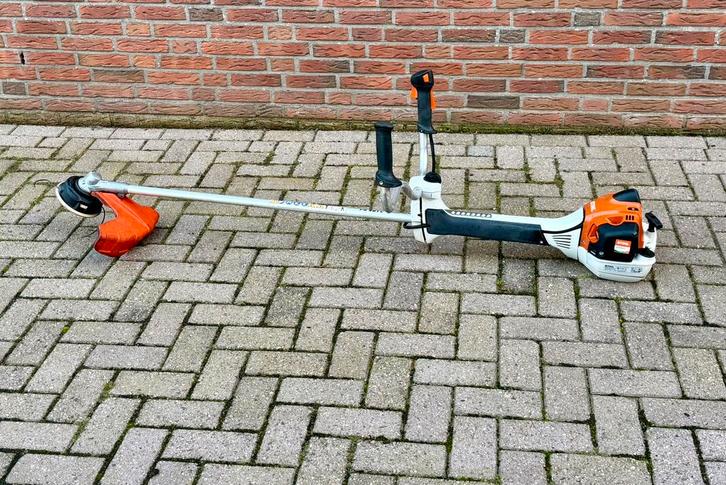Stihl FS 461 FS461 Benzine Bosmaaier Krachtige kantenmaaier, Tuin en Terras, Bosmaaiers, Gebruikt, Benzine, 30 tot 50 cm, Ophalen