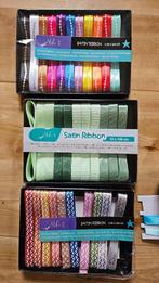 3 doosjes Satin Ribbon satijnlint, in één koop €9.00, Ophalen of Verzenden, Nieuw, Lint, Band of Elastiek