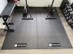 Complete workout set, bankdrukken, dumbells, matten etc., Sport en Fitness, Ophalen, Zo goed als nieuw, Krachtstation