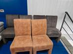 Eetkamerstoelen suede met eettafel, Huis en Inrichting, Ophalen of Verzenden, Gebruikt, Grijs, Vier