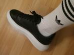 alexander mcqueen schoenen maat 43 zwart, Alexander McQueen, Zwart, Ophalen of Verzenden, Sneakers of Gympen