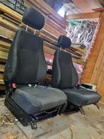 Twee Autostoelen Nissan NV200, Ophalen, Gebruikt, Nissan
