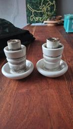 Set van 2 Isolatoren , porselein kandelaars, Ophalen, Keramiek of Aardewerk