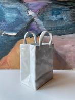 Ceramieke Tas Vaas, Huis en Inrichting, Woonaccessoires | Vazen, Wit, Aardewerk of Porselein, Ophalen of Verzenden, Zo goed als nieuw