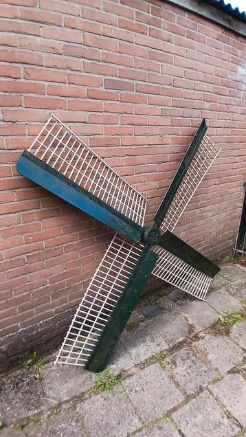molenwieken 2 meter gratis beschikbaar voor biedingen