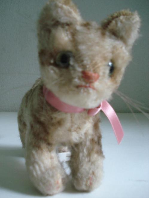 Steiff kat Tabby mohair staand beige gestreept niet geleed, Verzamelen, Dierenverzamelingen, Gebruikt, Overige typen, Hond of Kat