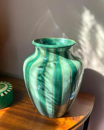 Vintage Gestreepte Vaas (Circus Stripes) beschikbaar voor biedingen