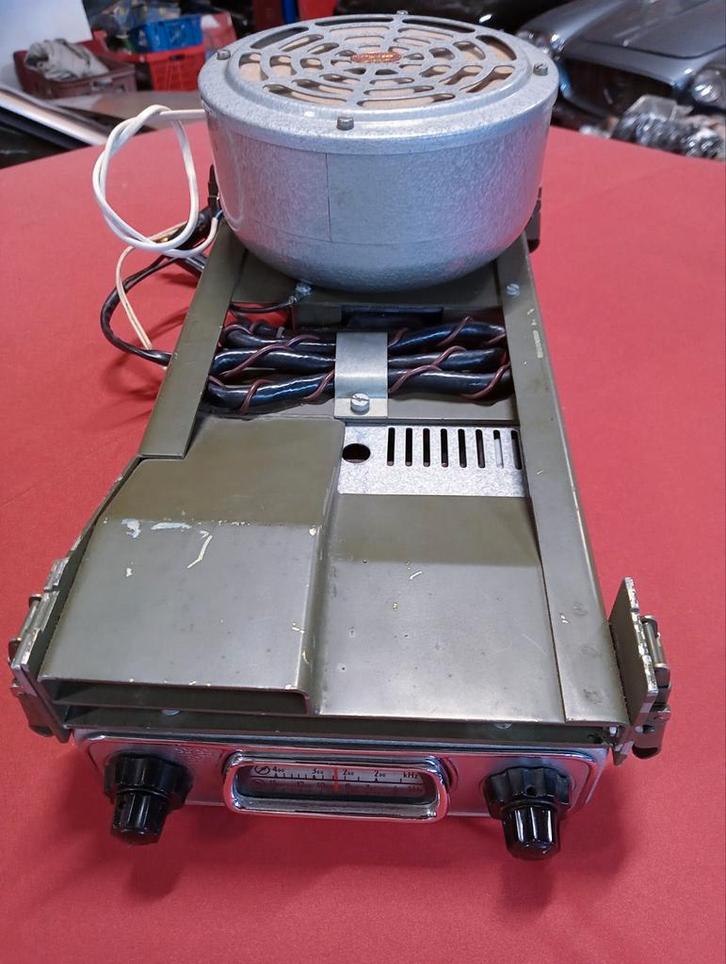 Soundradio MT 920G MT
Zweden, Militair

12-24, Auto diversen, Autoradio's, Gebruikt, Ophalen of Verzenden
