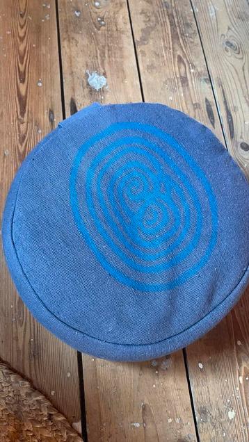 Nieuw Yoga Kussen - Meditatiekussen beschikbaar voor biedingen