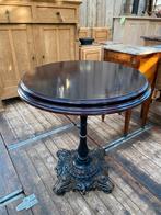 Stoere bistrotafel tafel rond De Drie gezusters Eindhoven, Ophalen