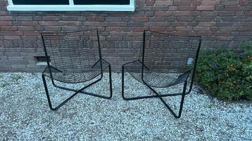 2 Niels Gammelgaard stoeltjes voor Ikea zwart beschikbaar voor biedingen