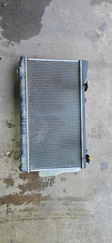Forester sf radiator beschikbaar voor biedingen