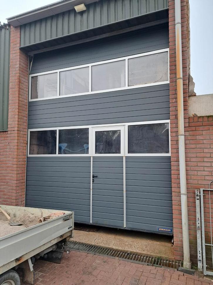 Hormann overheaddeur, Doe-het-zelf en Verbouw, Deuren en Horren, Gebruikt, Garagedeur, 215 cm of meer, 120 cm of meer, Ophalen