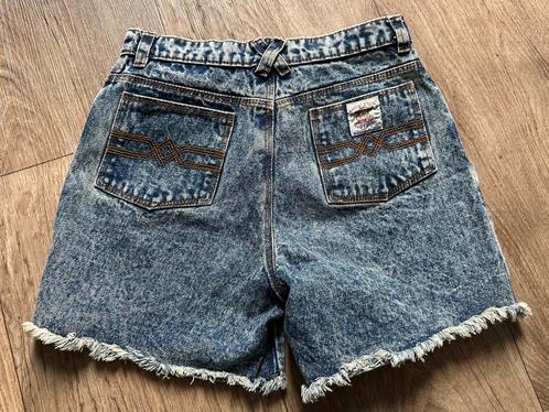 Vintage jeans short Buffalo maat XS, Kleding | Dames, Spijkerbroeken en Jeans, Gedragen, W27 (confectie 34) of kleiner, Blauw