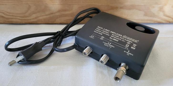 Signaalversterker - data 2-way amplifier – Dresco, Audio, Tv en Foto, Televisie-accessoires, Zo goed als nieuw, Ophalen of Verzenden