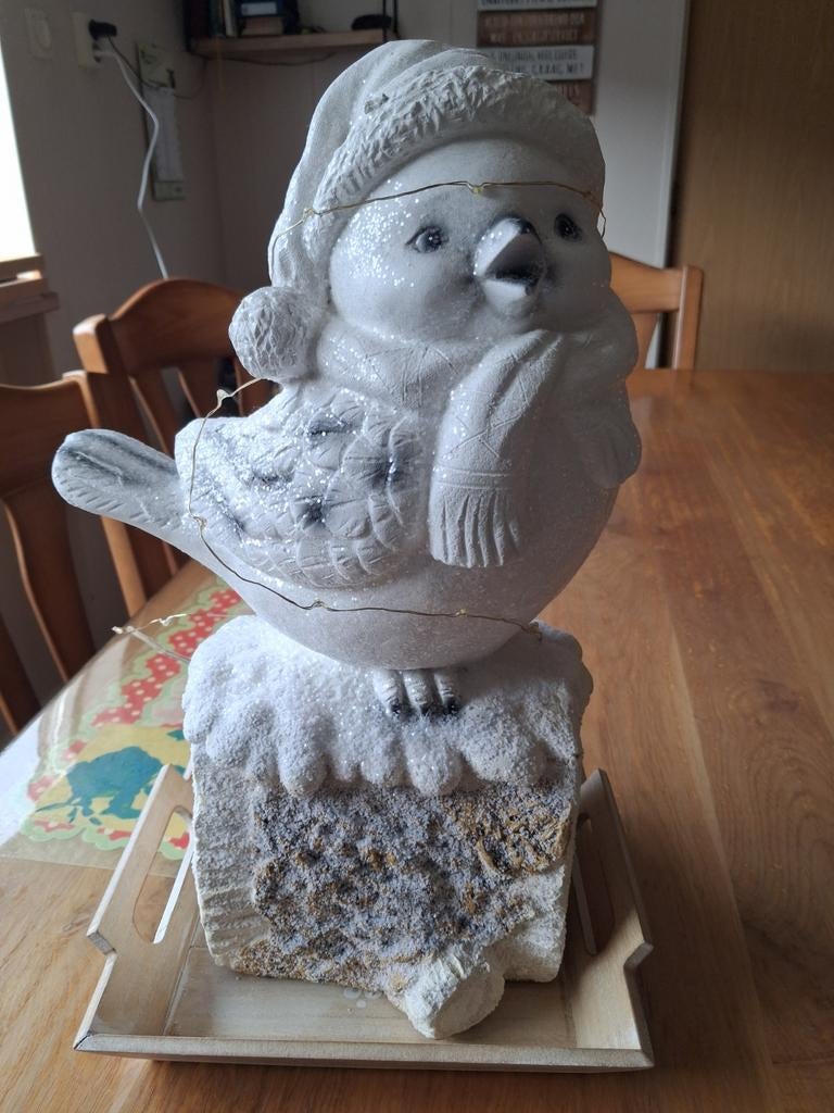 Stenen vogel., Ophalen