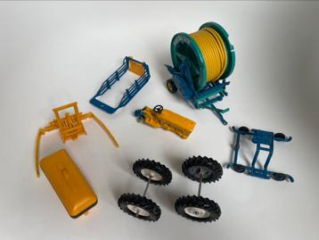 model Britains onderdelen voor verbouw o. i. d. 1/32 beschikbaar voor biedingen