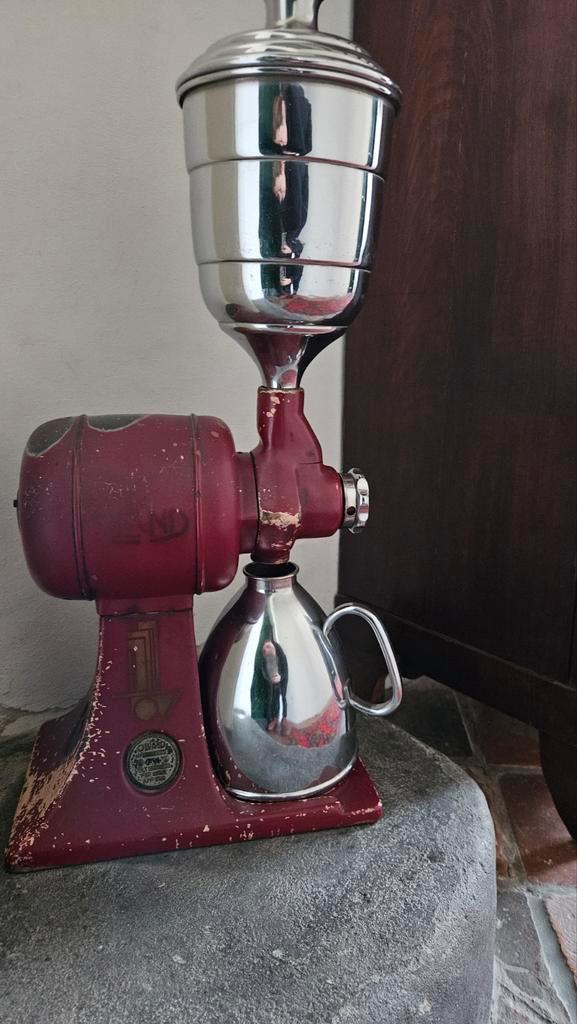 Vintage Holland Koffiemolen, Antiek en Kunst, Antiek | Keukenbenodigdheden, Ophalen
