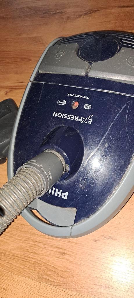 Philips Stofzuiger 1700W+850W zonder zaak - 10M Snoer, Witgoed en Apparatuur, Stofzuigers, Gebruikt, Ophalen