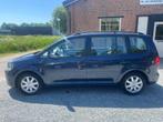 Volkswagen Touran 1.2 TSI Trendline BlueMotion ( Navigatie +, Auto's, Volkswagen, Voorwielaandrijving, Euro 5, Zwart, 4 cilinders