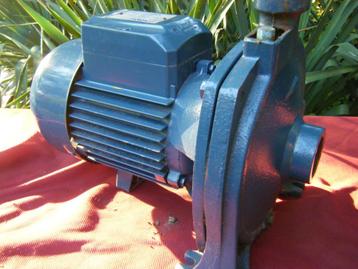 Z.G.A.N -Pedrollo  CPm25/200B-15KUUB-4,8BAR-3PK-380V beschikbaar voor biedingen