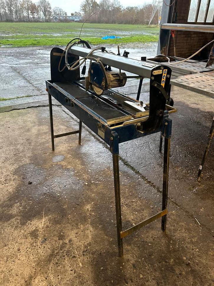 Carat caracoup 295 steenzaag tegelzaag, Doe-het-zelf en Verbouw, Gereedschap | Zaagmachines, Gebruikt, Overige typen, 600 tot 1200 watt