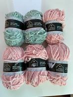 Nieuwe chenille garen roze + mint groen 6 bollen. Kruidvat, Nieuw, Ophalen of Verzenden