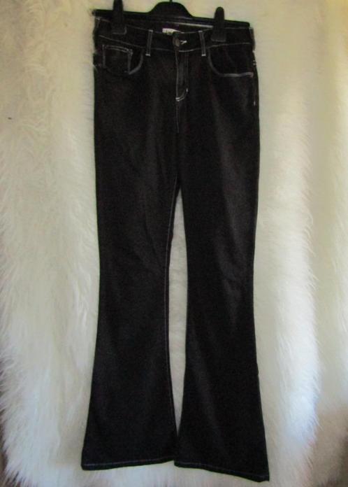 Lois Raval Jeans Super High Rise Flare 25 - 32 zwart stretch, Kleding | Dames, Spijkerbroeken en Jeans, Zo goed als nieuw, W27 (confectie 34) of kleiner