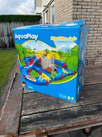 Aquaplay waterbaan mountain lake met hijskraan en brandweer, Kinderen en Baby's, Speelgoed | Buiten | Los speelgoed, Ophalen, Gebruikt