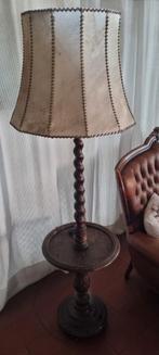 Antieke lamp met tafel, Huis en Inrichting, Lampen | Tafellampen, Ophalen, Zo goed als nieuw, Minder dan 50 cm