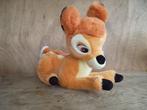 Disney Bambi pluche zittend 30cm Disneyland, Verzamelen, Disney, Ophalen of Verzenden, Overige figuren, Zo goed als nieuw, Knuffel