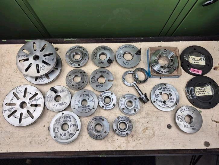 Klauwplaat flensen Schaublin,  Myford, Emco, D1-3 en 4., Doe-het-zelf en Verbouw, Draaibanken, Zo goed als nieuw, Metaaldraaibank