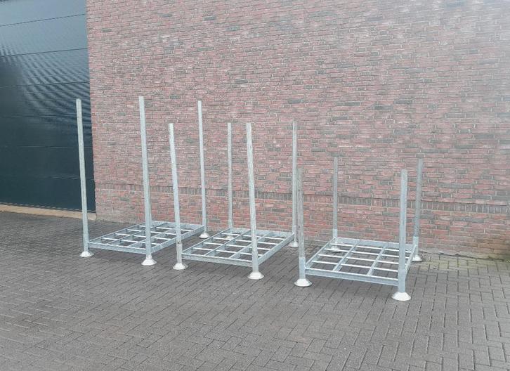 Verzinkte Stapelrekken + Insteekbuizen, Doe-het-zelf en Verbouw, Kratten en Dozen, Gebruikt, Overige typen, 100 cm of meer, 50 cm of meer