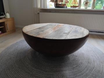 Salontafel  beschikbaar voor biedingen