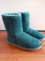 UGG classic Green Suède, UGG, Verzenden, Lage of Enkellaarzen, Zo goed als nieuw